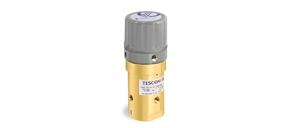 TESCOM™ ER5100 系列调压器，配电动气压执行机构