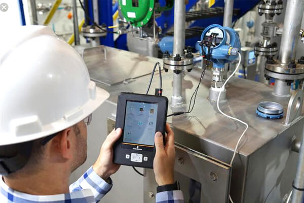 <b>【知识讲堂】艾默生TREX手操器评测：调试罗斯蒙特仪表的终极利器</b>