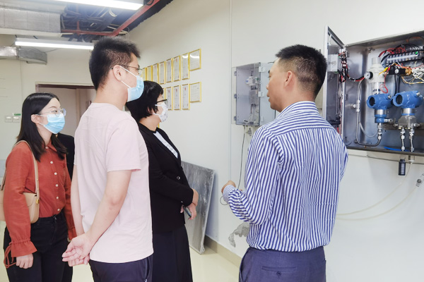 <b>能化集团莅临我司考察</b>