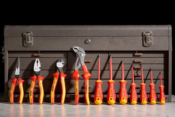 福禄克第一款绝缘工具