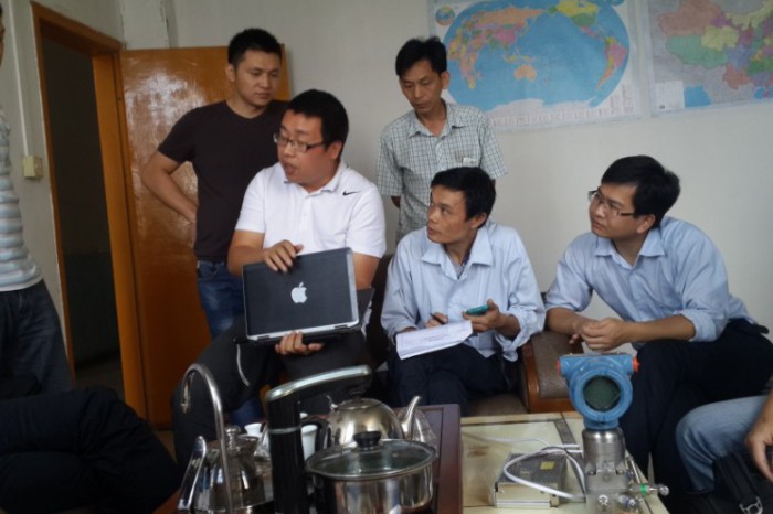 与电厂供热方交流，为客户节省蒸汽费用